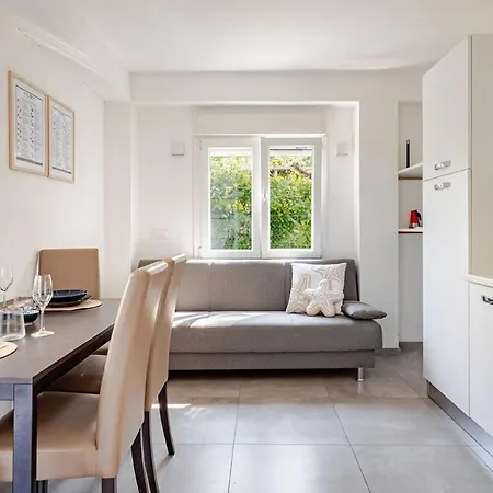 Alba Appartament Apartman